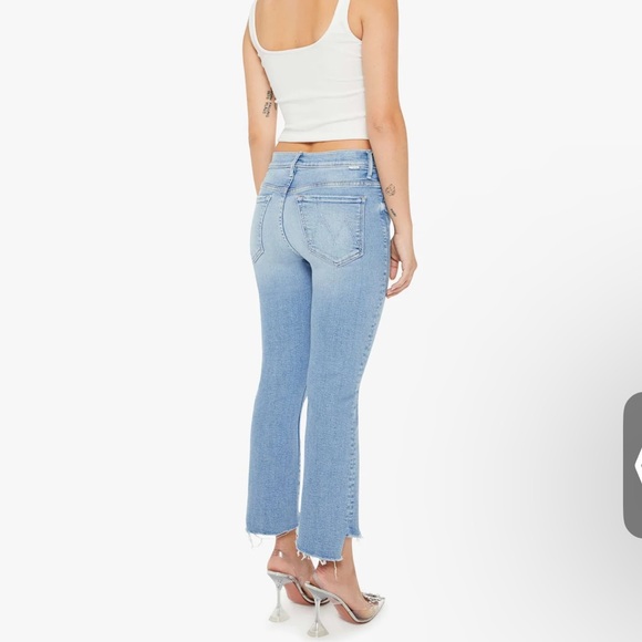 Mother Li’l Mother Li’l Insider Crop Step Fray in Limited Edition wash.  Size 29 - Picture 3 of 11